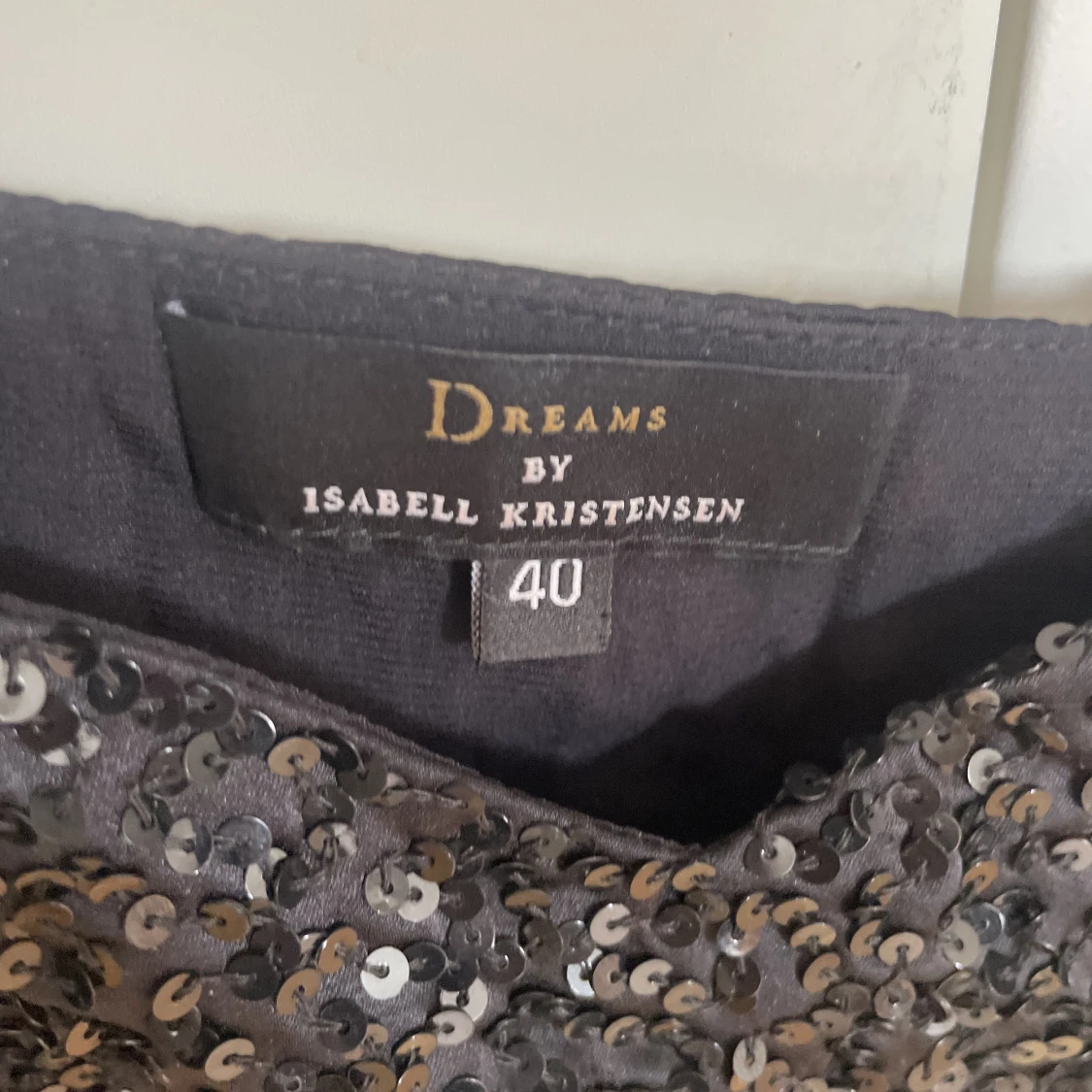 Festlig paljetttopp - 91