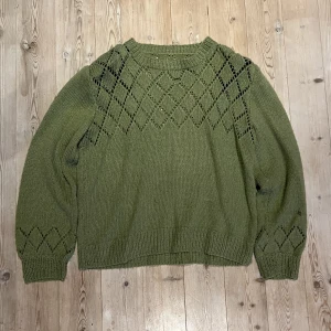 Stickad tröja - Stickad tröja utan märke