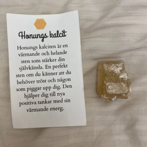 Honungs kalcit  - Säljer då jag har flera❣️