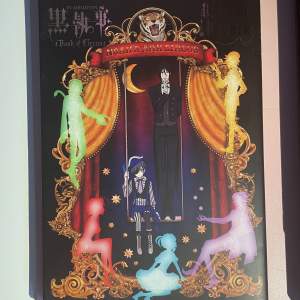 Black Butler bok med behind the scene material från skapandet av OVAn för book of circus. By skick.