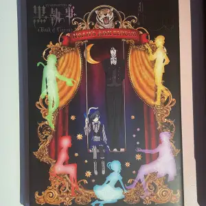 Black Butler bok med behind the scene material från skapandet av OVAn för book of circus. By skick.