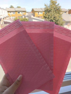 50 st Rosa bubel kuvert - 50st rosa bubel kuvert, perfekt för t.ex. en smallbuisiness. Säljer då jag köpte för många