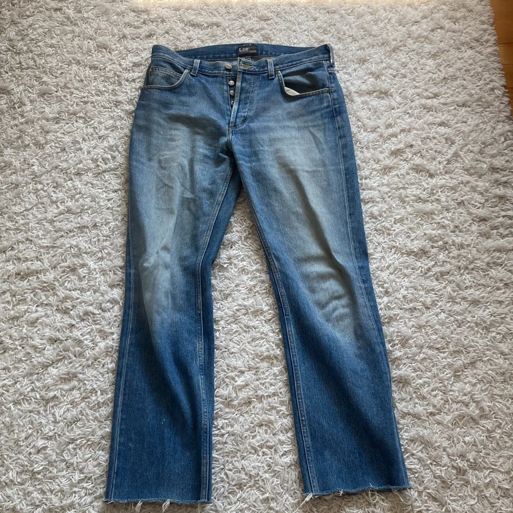Vintage Lee jeans med snygg tvätt. Straight leg. Jeans & Byxor.