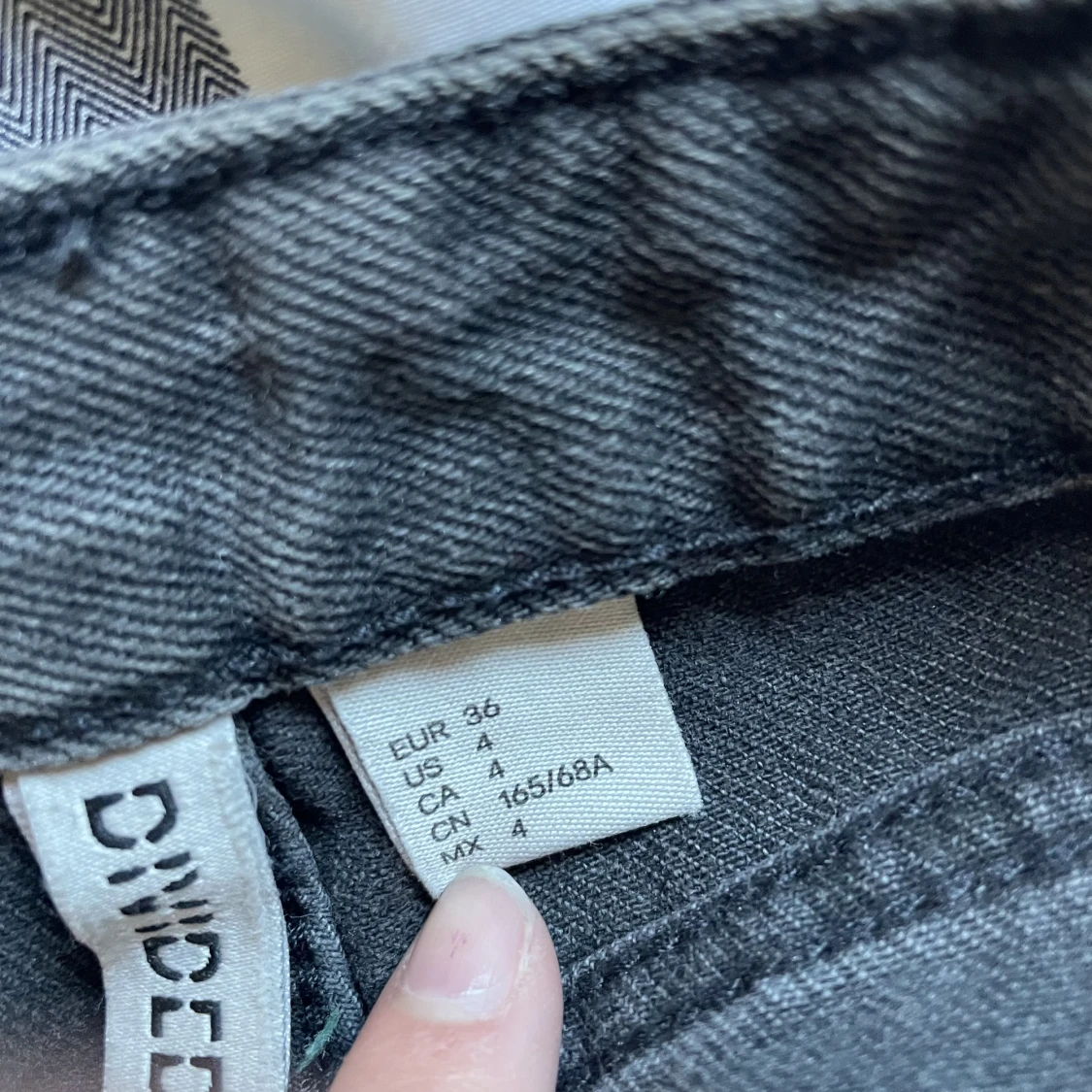 Svarta snygga shorts - 91