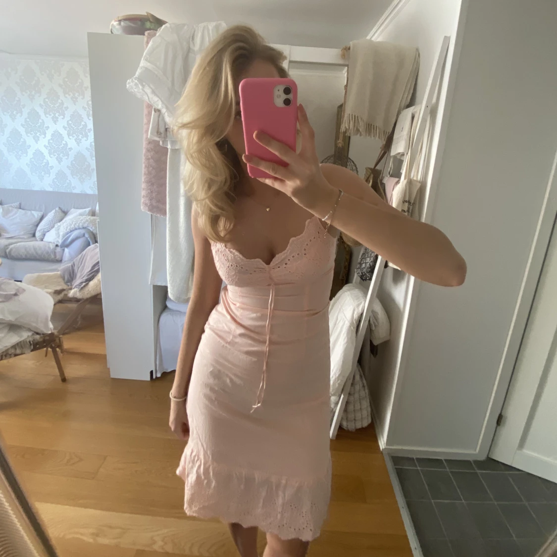 Rosa klänning - 91