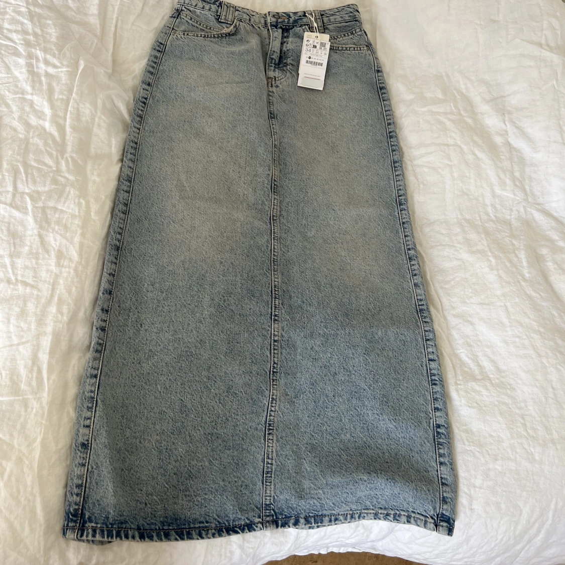 Slutsåld maxi jeans kjol - 90