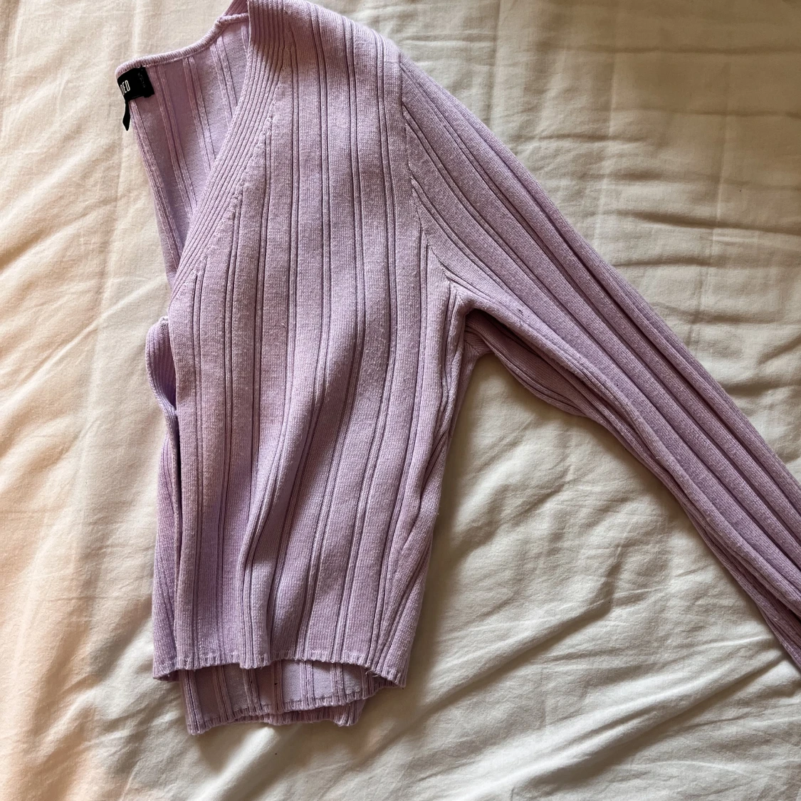 Söt v-ringad topp - 91