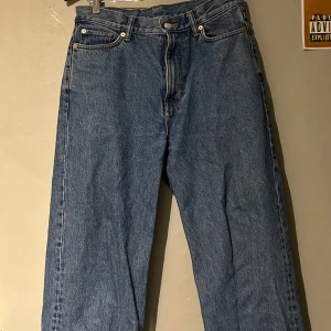 weekday Jeans - Utmärkt skick 