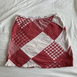 patchwork kjol - söt minikjol från indiska! stretchig så kan passa flera storlekar🧚🔮