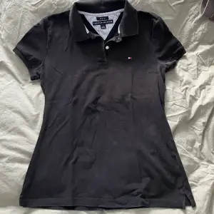 Tommy hilfiger polo tröja. Slim fit