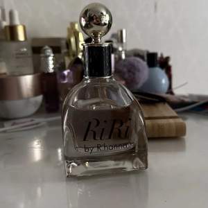 En parfym från Rihanna 