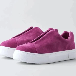 EYTYS trendiga skor  - Super snygga och unika Eytys som helt oanvända. Skriv för fler frågor eller bilder💓👑Priset går att diskutera 