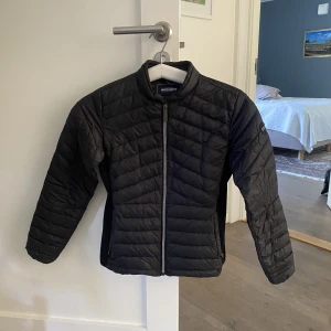 Jacka - Jättefin jacka från Sebago, använd typ 1 gång 🤍 