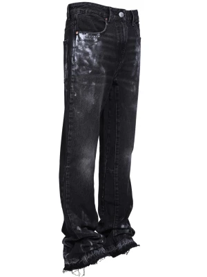 Flared Jeans - Storlek 29, byxorna är helt nya, köpte fel storlek. Nypris 1100kr.