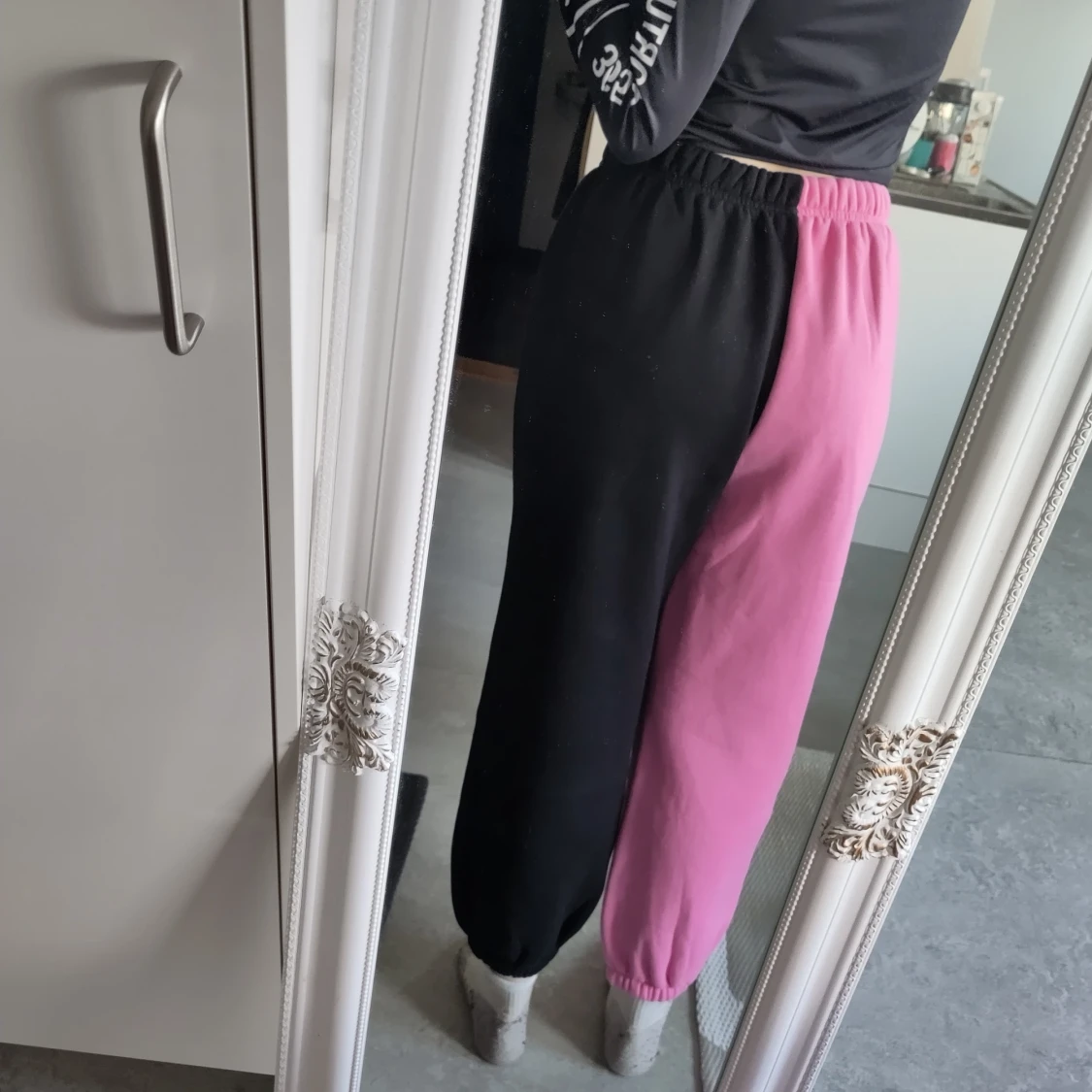 Mjukisbyxor från Dolls Kill - 91