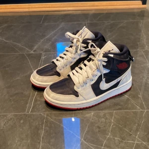 Nike air Jordan 1 - Endast använt ett fåtal gånger, i mycket fint skick. Originalpris 1400