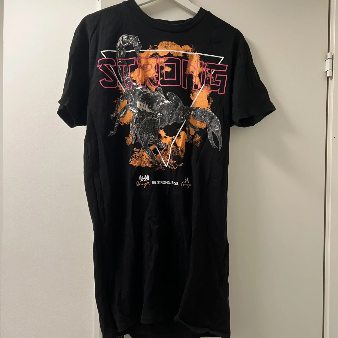 Lång t-shirt med tryck