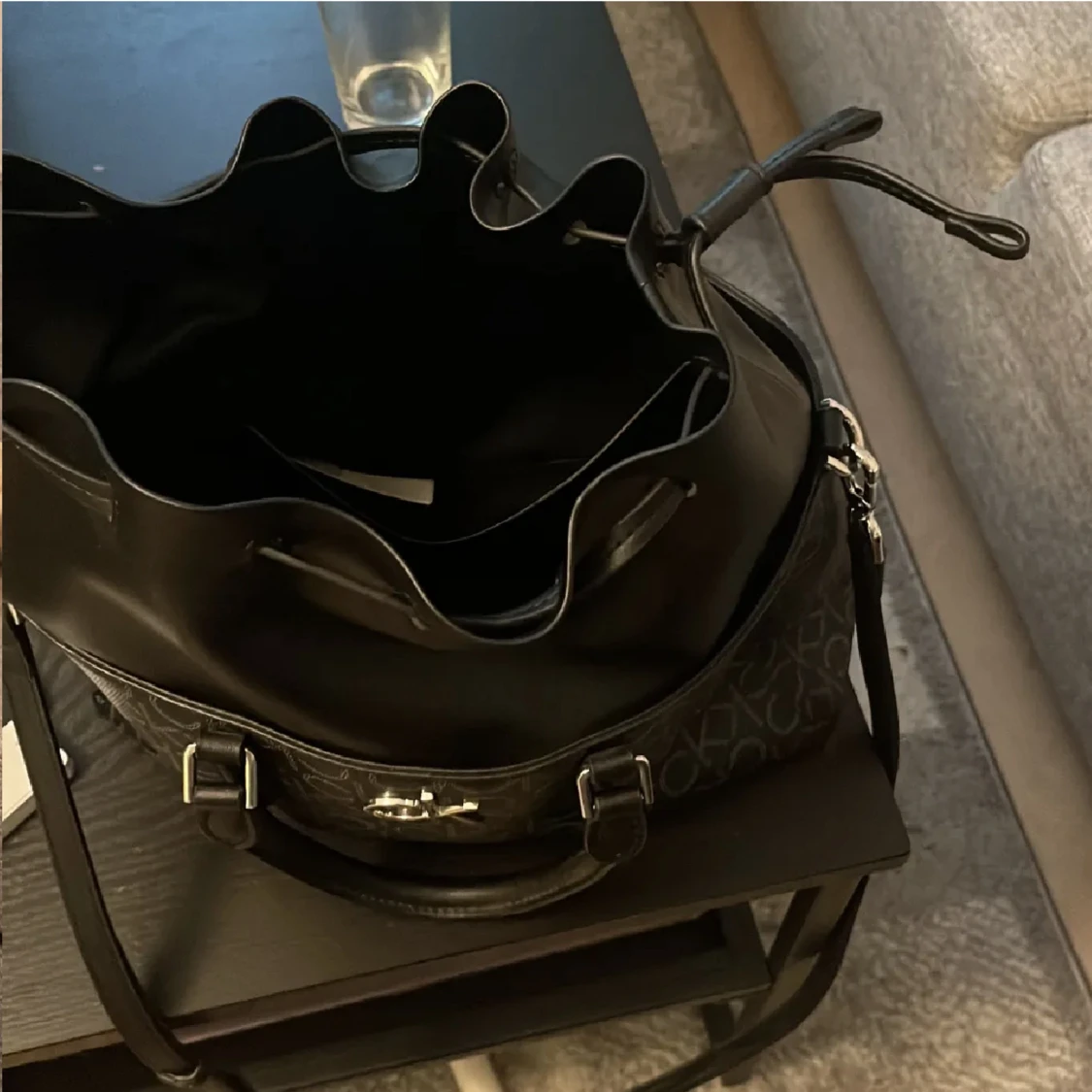 Vacker väska till salu