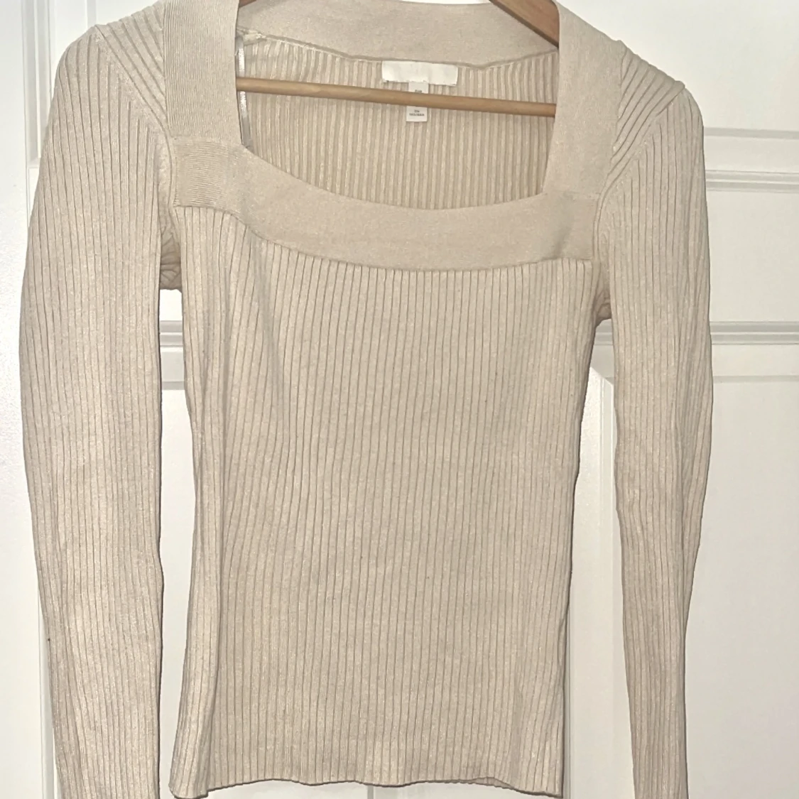 Square neck ribbad top i NYSKICK - 90