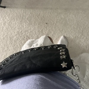 Stjärn väska - Stjärn väska i skinn orginal pris 699kr