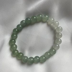 Armband  - Pärlarmband för 10kr+13kr frakt 