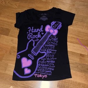 Cool tröja - Cool t-shirt från hard rock cafe! 