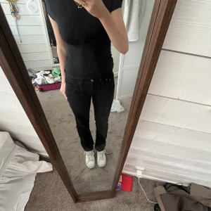 Levis jeans - Säljer nu levis 511 i storlek W29L34 (herrstorlek). Använda få gånger så i superbra skick💞😊 skriv privat vid frågor!!