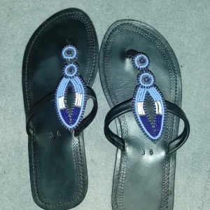 Flipflop - Söta flipflop i fint skick. St 36