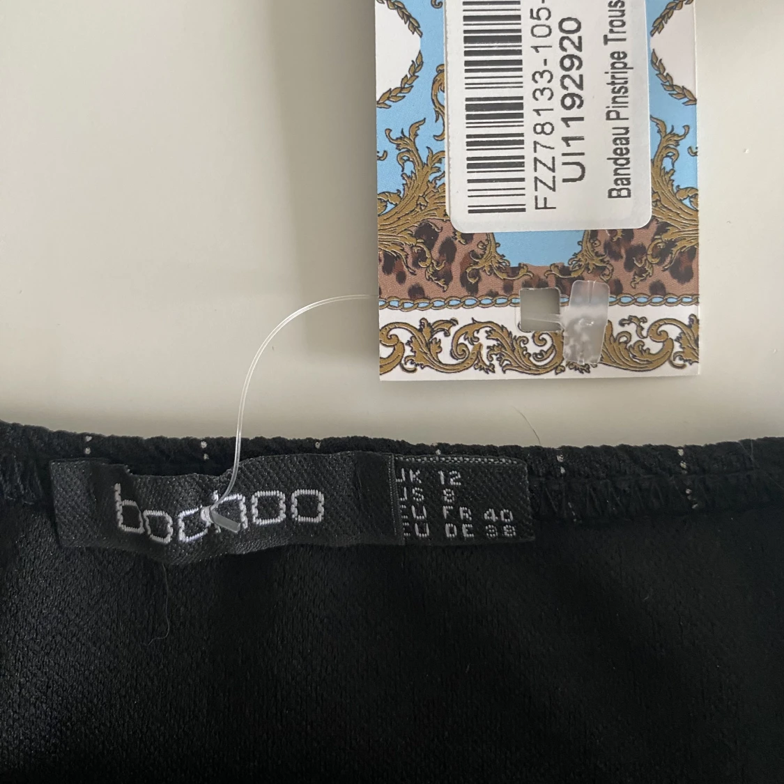 Topp från boohoo - 90