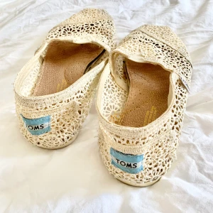 Toms skor spets 38 - Toms storlek 38 