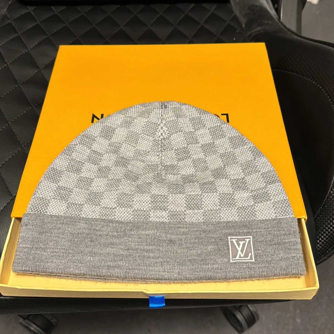 Louis Vuitton mössa