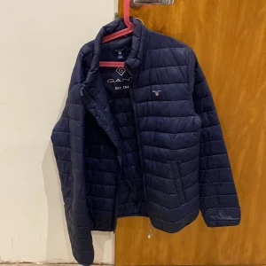 Gant jacka - Använd jackan 3 gånger eftersom jag växte och den blev för liten