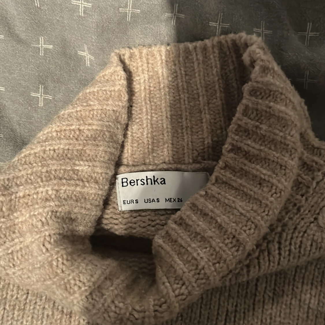 Stickad polo från Bershka - 90