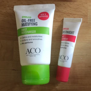 Hudvård - Moisturiser och spot treatment för acnebenägen hud.  Endast testade. 