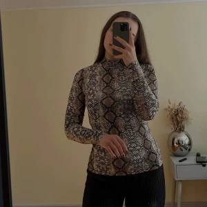 Topp - Jättesnygg och i bra skick 