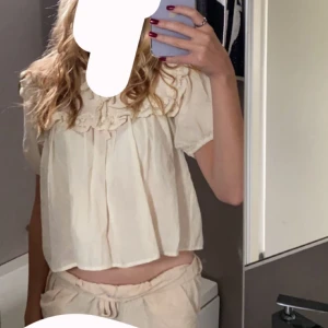 Zara blus  - Helt ny Zara blus, jätte fin 