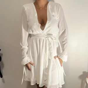 Klänning - Vit klänning