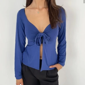 Design By Si Maddy Blouse  - Maddy Blouse från Design by si i nyskick💙 