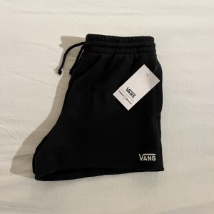 Vans shorts - Vans comfycush shorts XS Helt nya, säljer då de var för små för mig