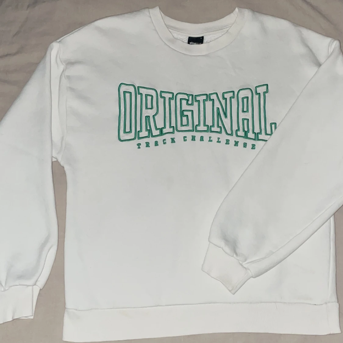 vit collegetröja 🤍 - 90