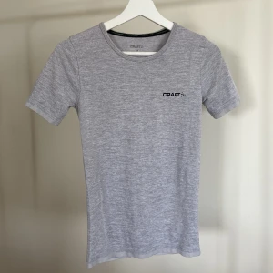 Tshirt - Träningströja