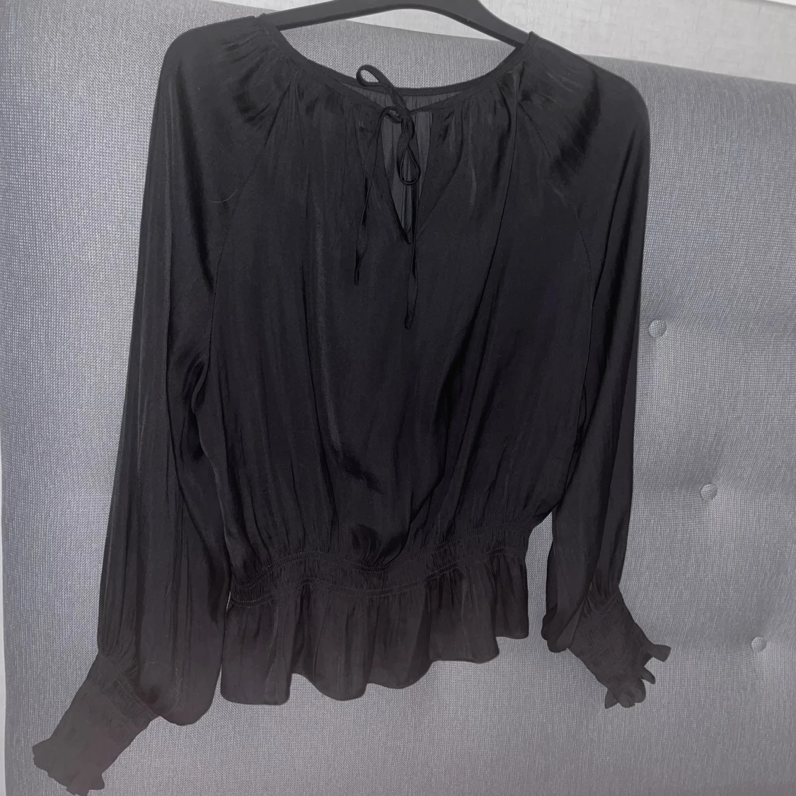 Svart blus  - 90