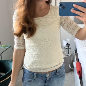 Tröja! - Snygg tröja i spets!