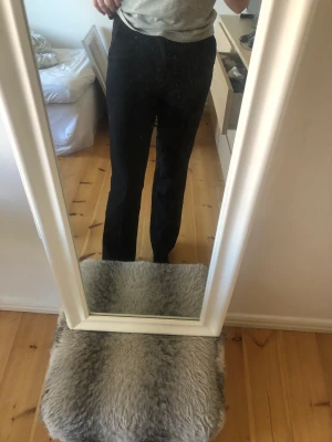 Super snygga kostymbyxor  - Modellen Wilma 