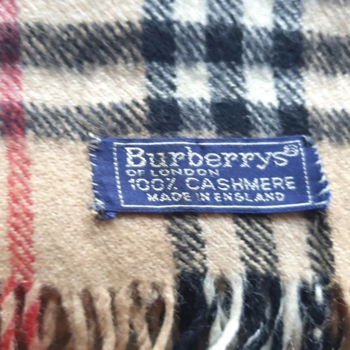 Burberry halsduk  - 91