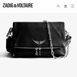 Zadig&Voltaire Rocky Bag  - Säljer min Zadig väska som inte kommer till användning. Den är i jätte fint skicka och bara använd några fåtal gånger. Köpt för 4650kr. 
