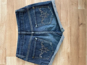 Jeans shorts - Bra skick