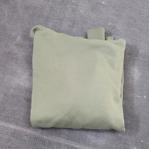 Grön hoodie  - En grön hoodie från H&m typ aldrig använd Som ny super mjuk o skön