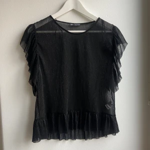 Festtopp! - Jättefin festtopp från zara!!!!