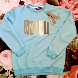Sweatshirt  - Amiri tröja snygg o skön äkta material  Helt ny  Billigt 
